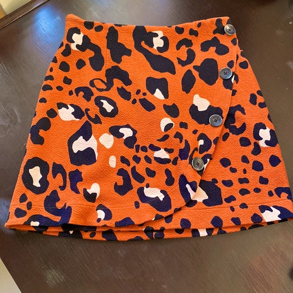Anthropologie Dresses & Skirts - Anthropologie X Maeve Orange Leopard Mini Skirt, Size Extra Small